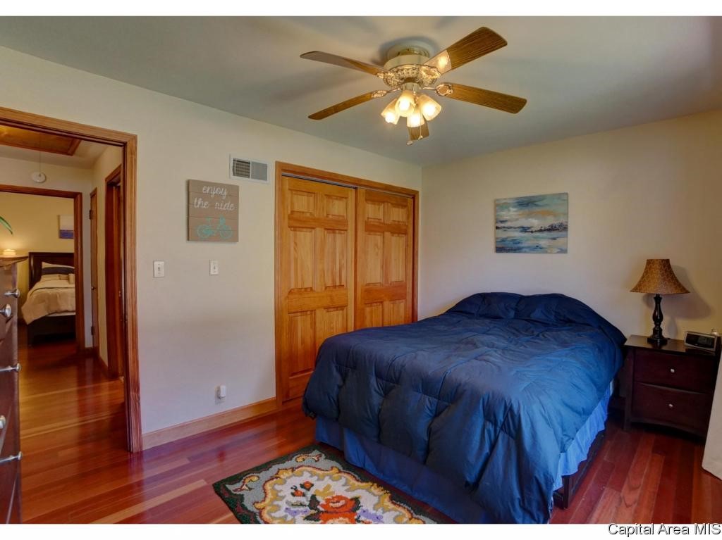 1618 Reed Avenue Springfield, IL 62704 - Photo 8 of 36 Gallery Image 8