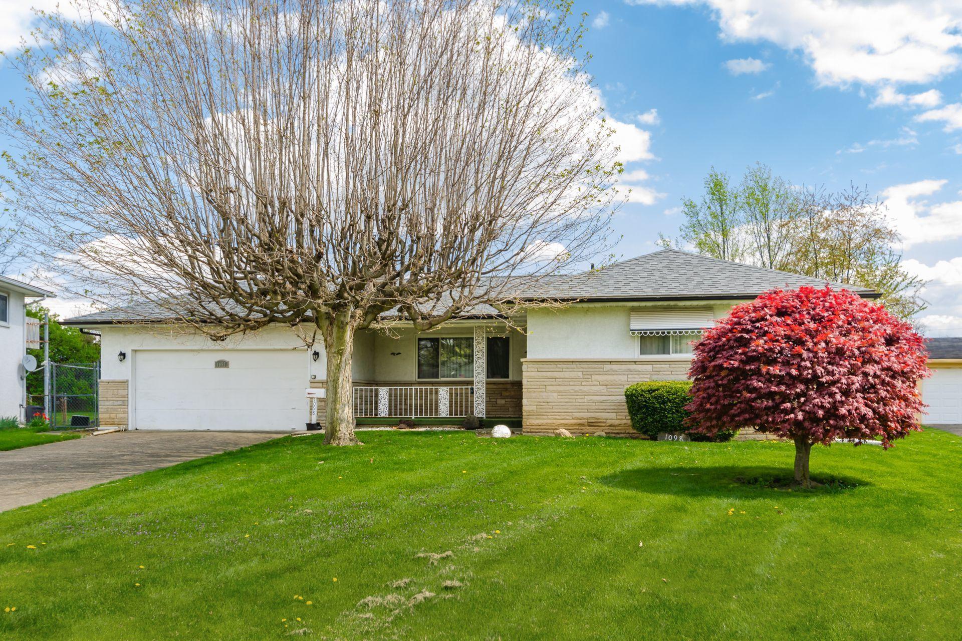 1098 Ross Road Columbus, OH 43227 - Photo 1 of 44 Gallery Image 1