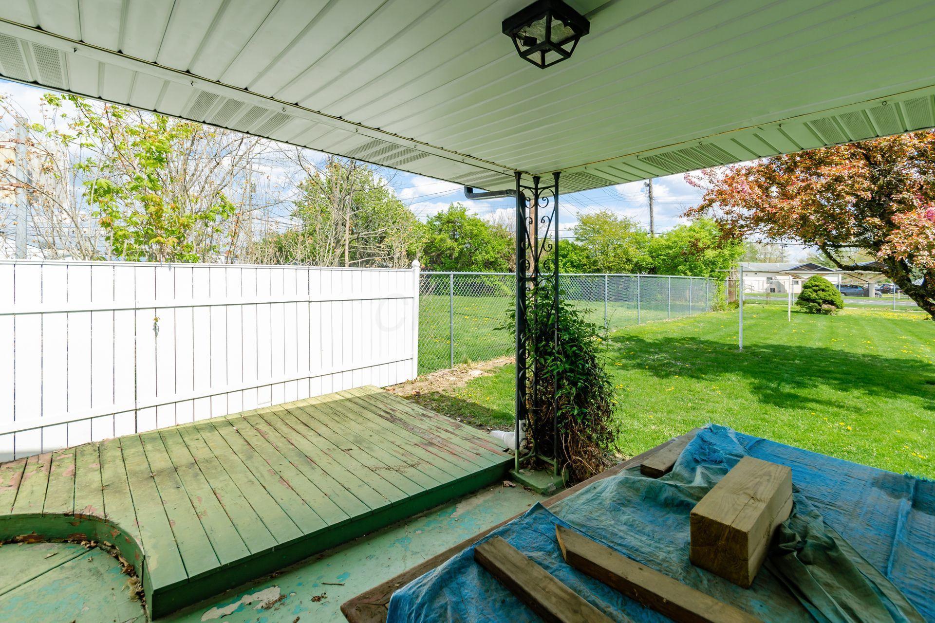 1098 Ross Road Columbus, OH 43227 - Photo 34 of 44 Gallery Image 34