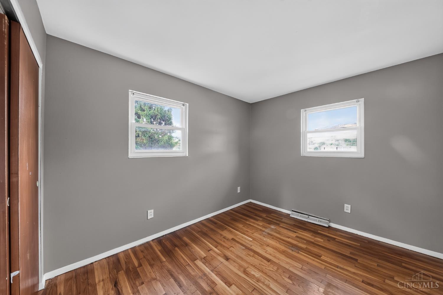 9192 Pippin Road Cincinnati, OH 45231 - Photo 13 of 30