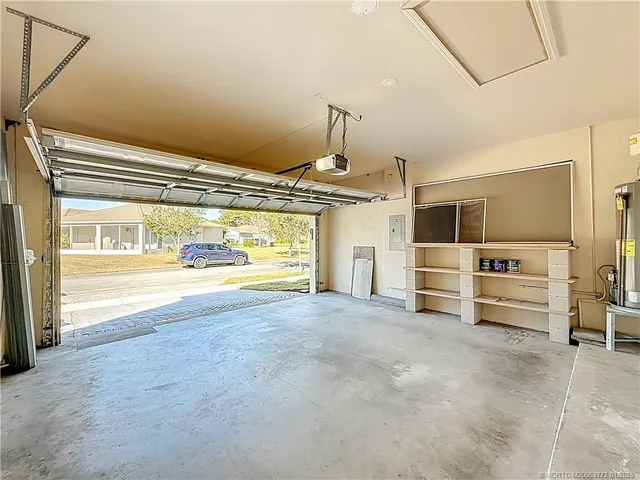 $329,000 | 211 Deleon Springs Drive, Port St. Lucie, FL 34986