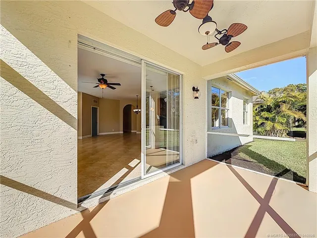 $329,000 | 211 Deleon Springs Drive, Port St. Lucie, FL 34986