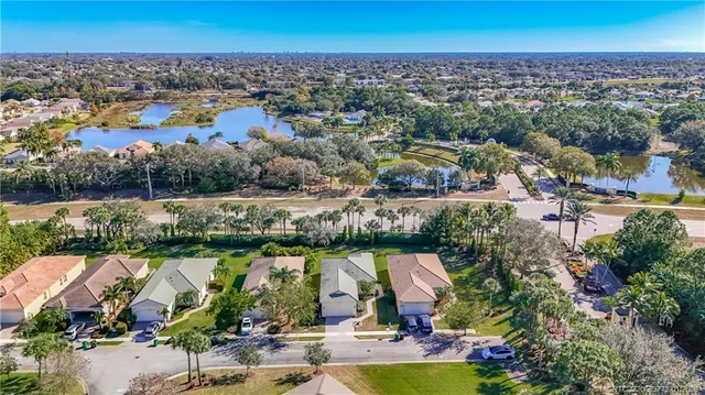 $329,000 | 211 Deleon Springs Drive, Port St. Lucie, FL 34986