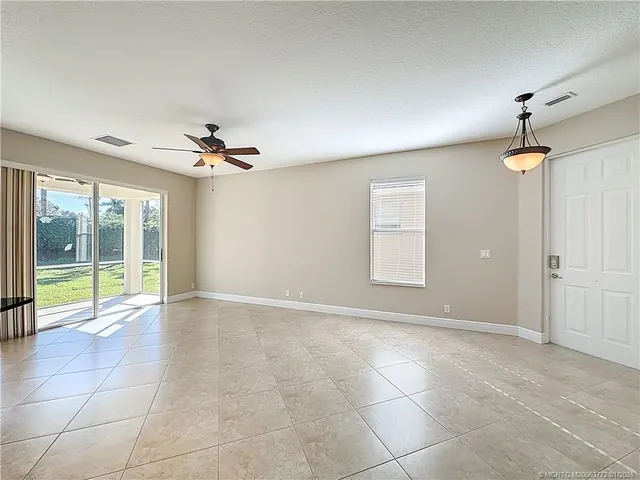 $329,000 | 211 Deleon Springs Drive, Port St. Lucie, FL 34986