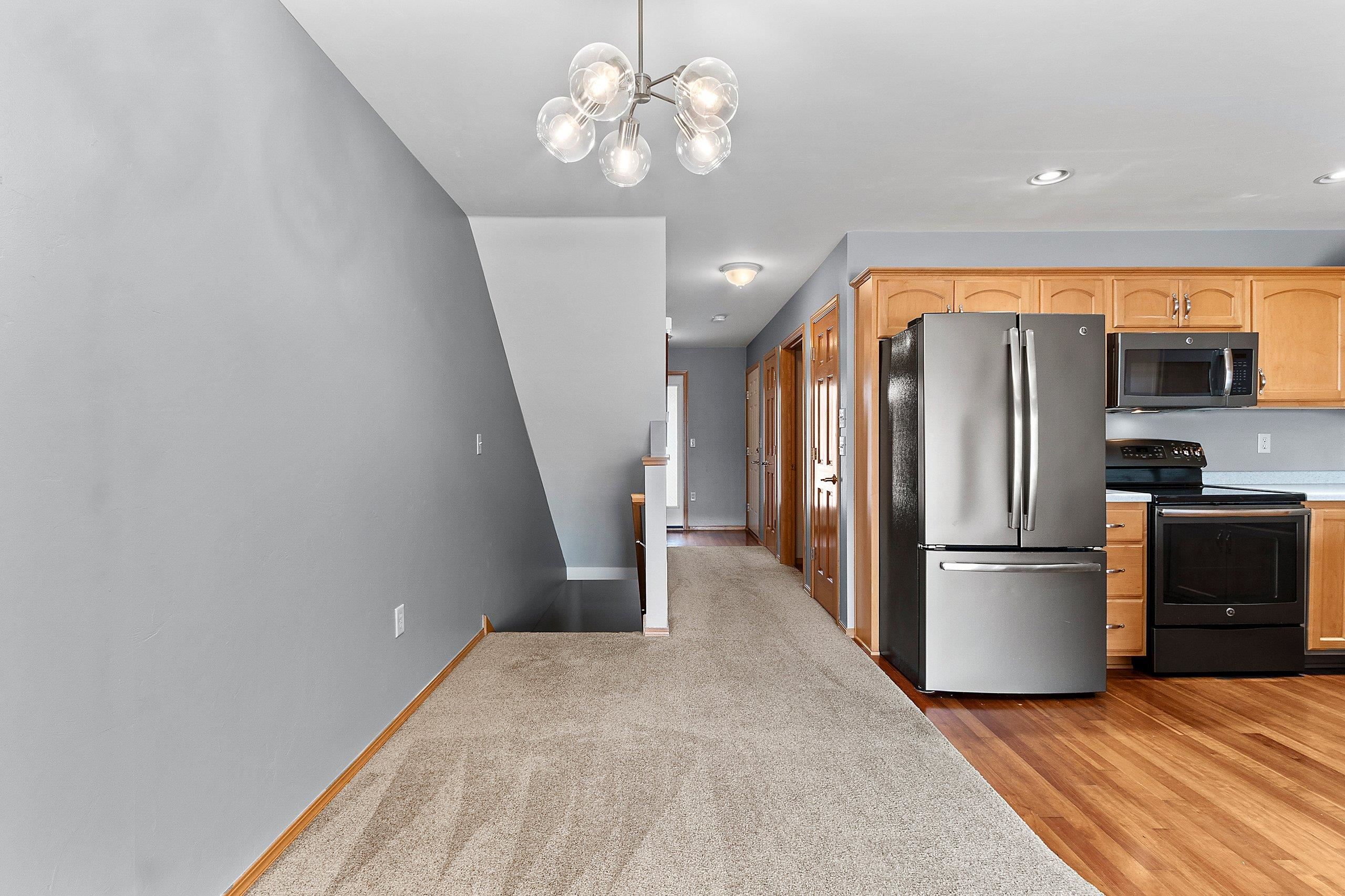 2191 Trailside Lane De Pere, WI 54115 - Photo 15 of 47