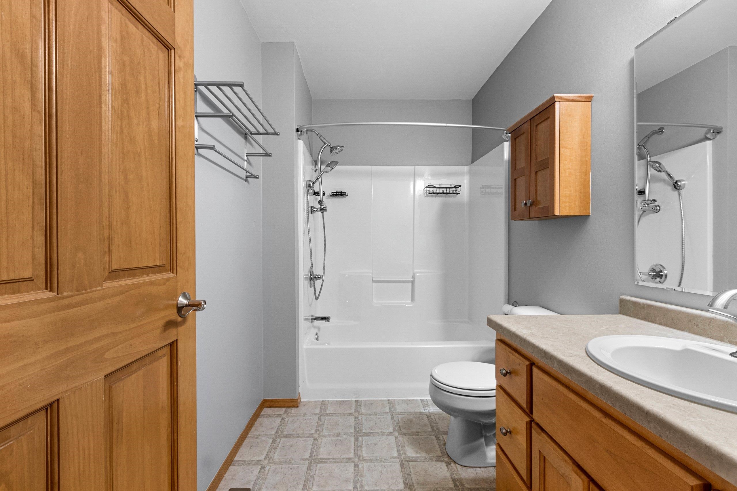 2191 Trailside Lane De Pere, WI 54115 - Photo 23 of 41