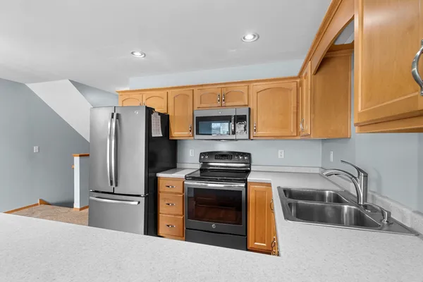 $279,900 | 2191 Trailside Lane, De Pere, WI 54115