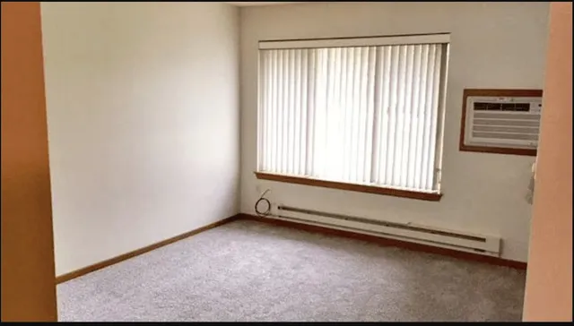 $900 | 745 Streeter Drive, Other, SD 57049