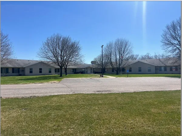 $900 | 745 Streeter Drive, Other, SD 57049