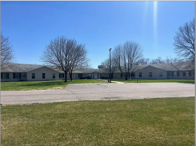 $900 | 745 Streeter Drive, Other, SD 57049