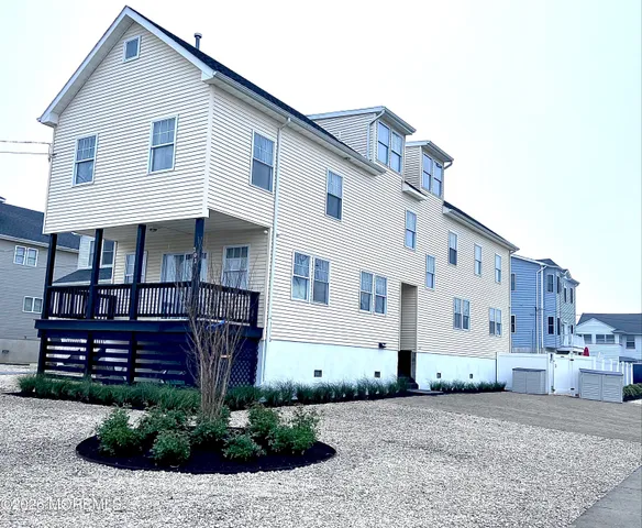 $1,650,000 | 201 Arnold Avenue, Point Pleasant Beach, NJ 08742
