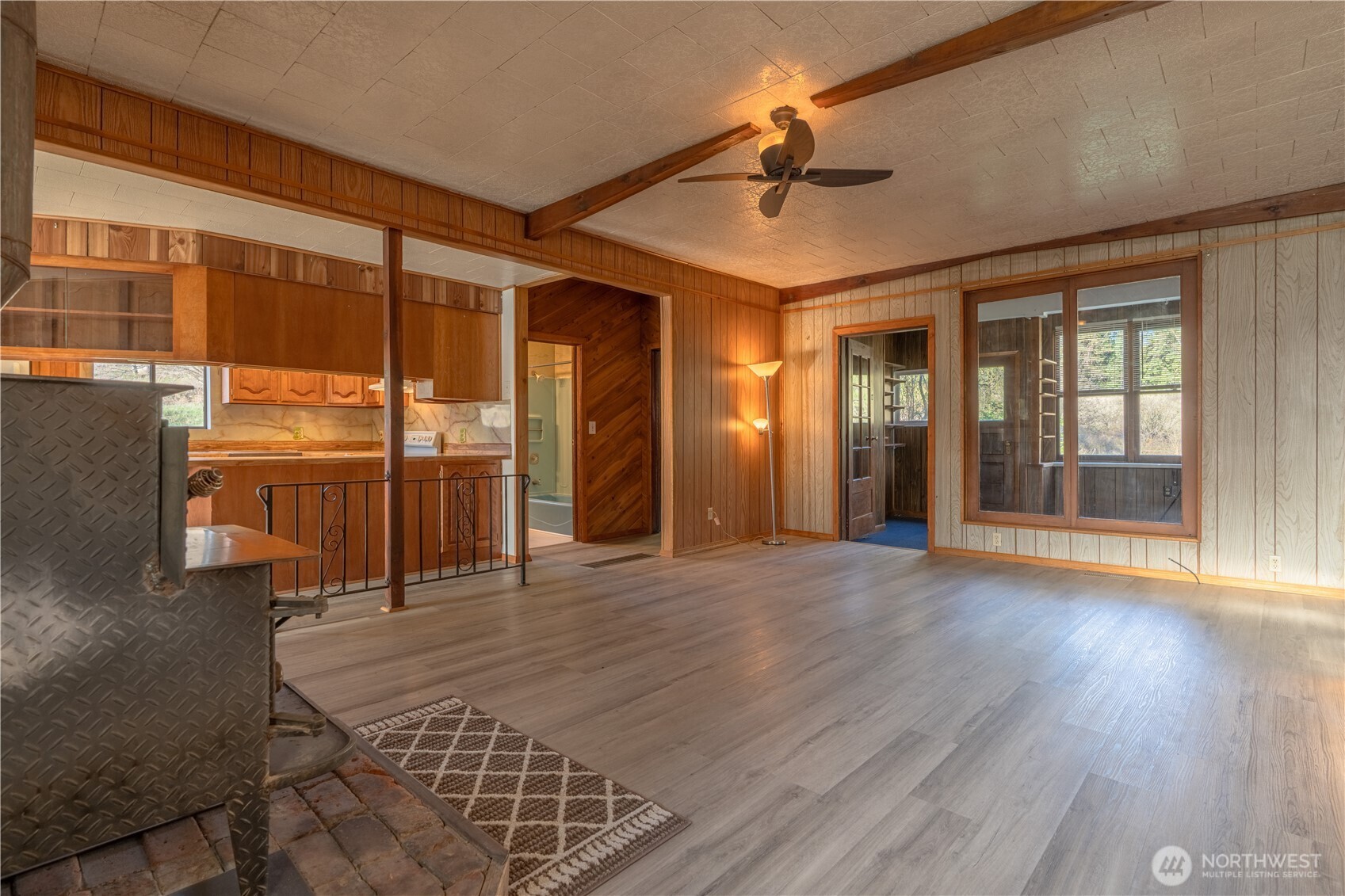 20016 North Sands Road Colbert, WA 99005 - Photo 16 of 31 Gallery Image 16