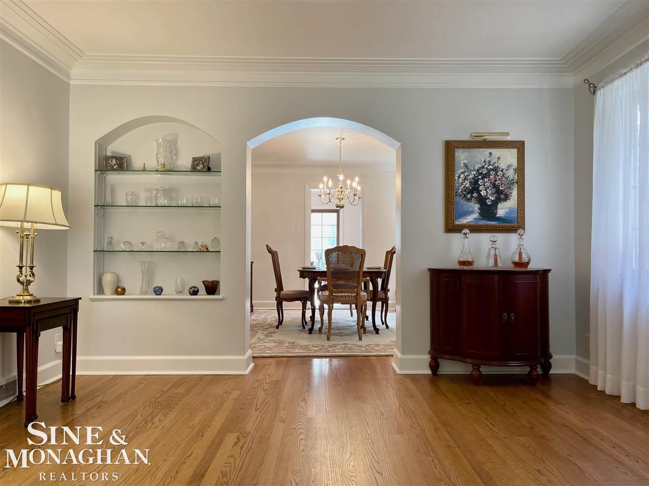 267 Merriweather Road Grosse Pointe, MI 48236 - Photo 11 of 34 50066942-10.JPG