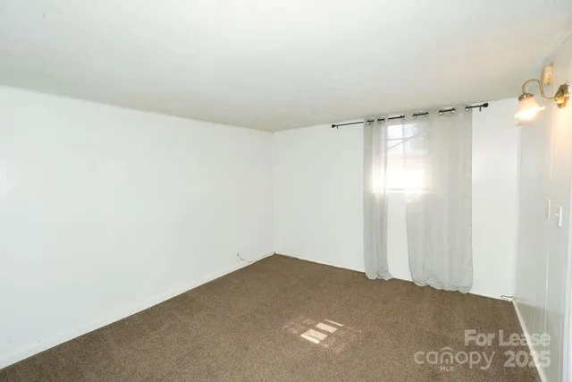 a view of a room with a empty space