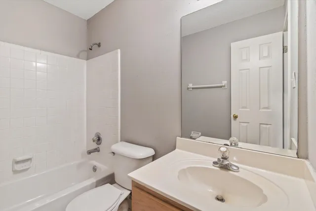 $249,900 | 8532 Shingle Oaks Drive, Cordova, TN 38018