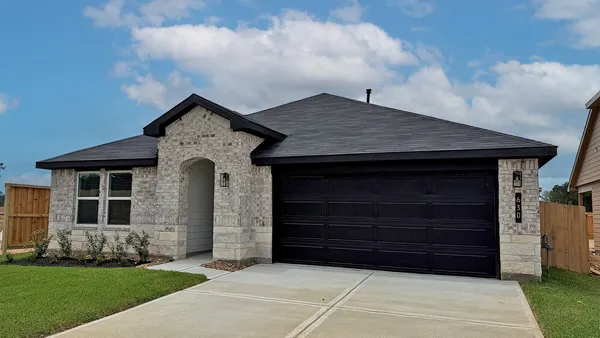 $345,840 | 630 Bronze Wolf Court, Conroe, TX 77303