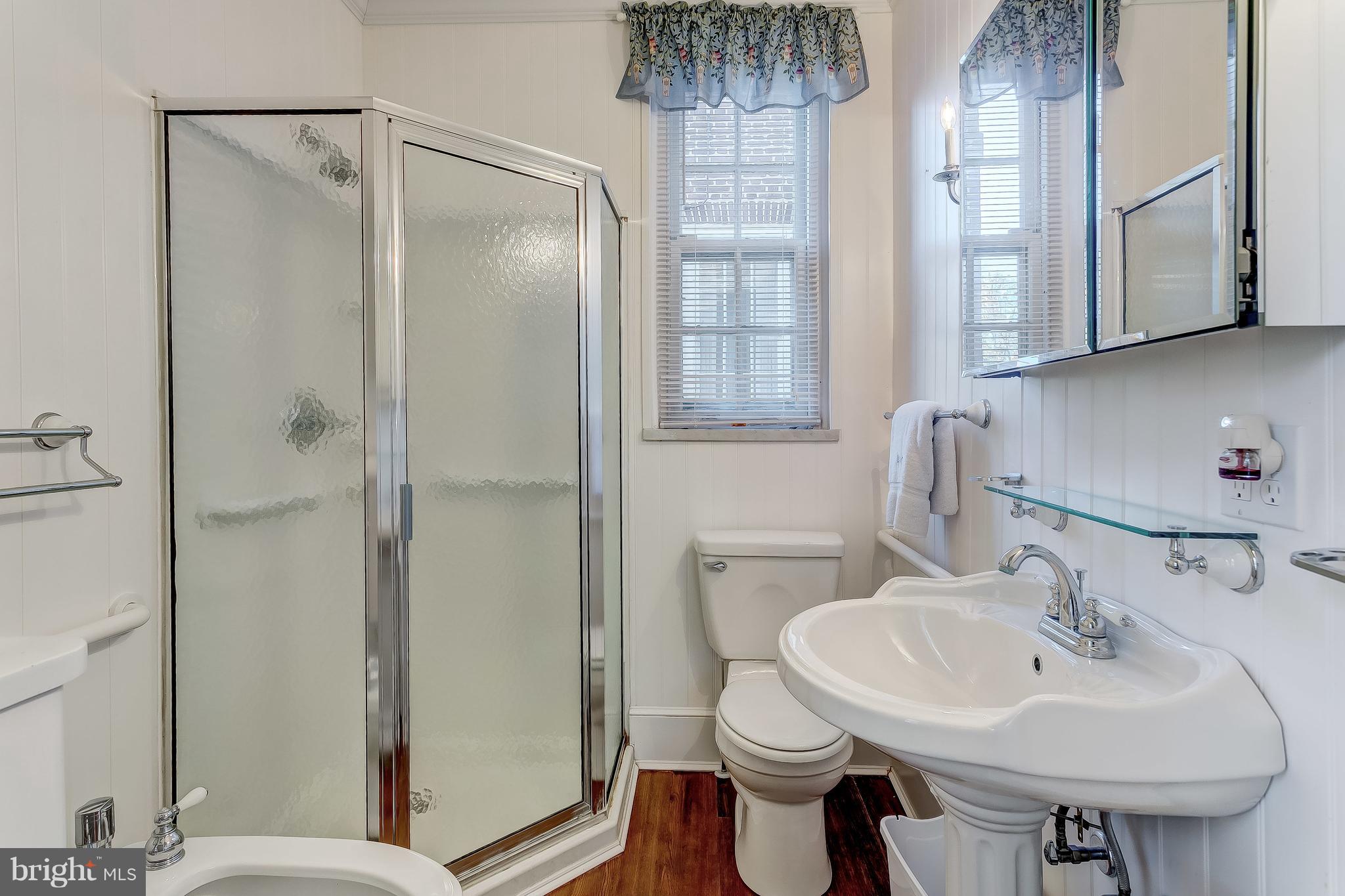 918 Greenspring Valley Road Lutherville-Timonium, MD 21093 - Photo 22 of 51 Bath