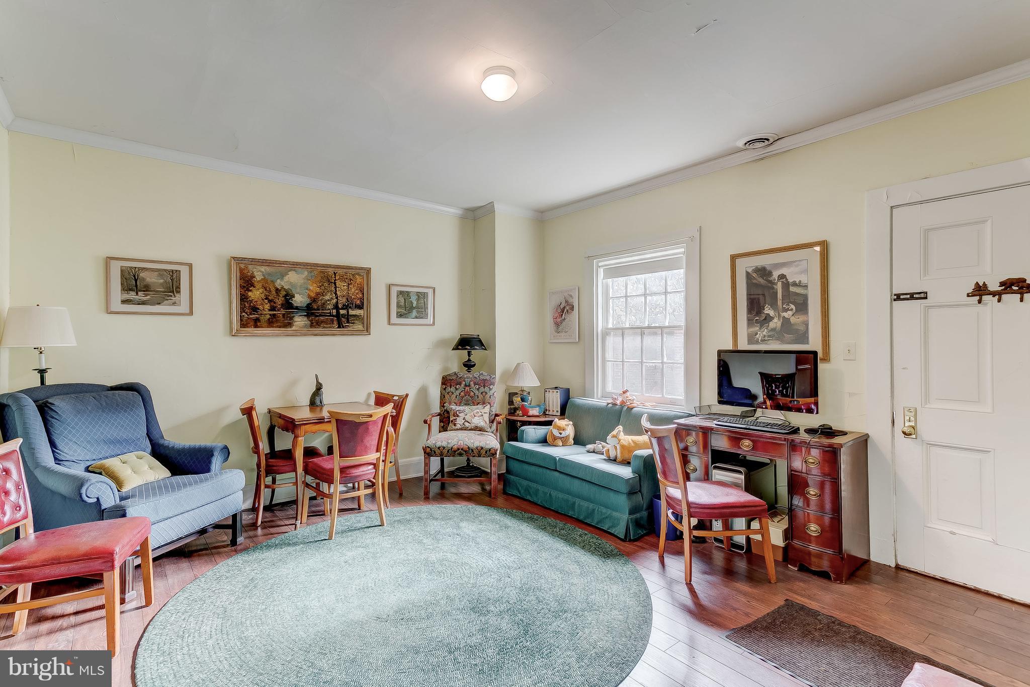 918 Greenspring Valley Road Lutherville-Timonium, MD 21093 - Photo 43 of 51 Carriage House Apartment Living Room