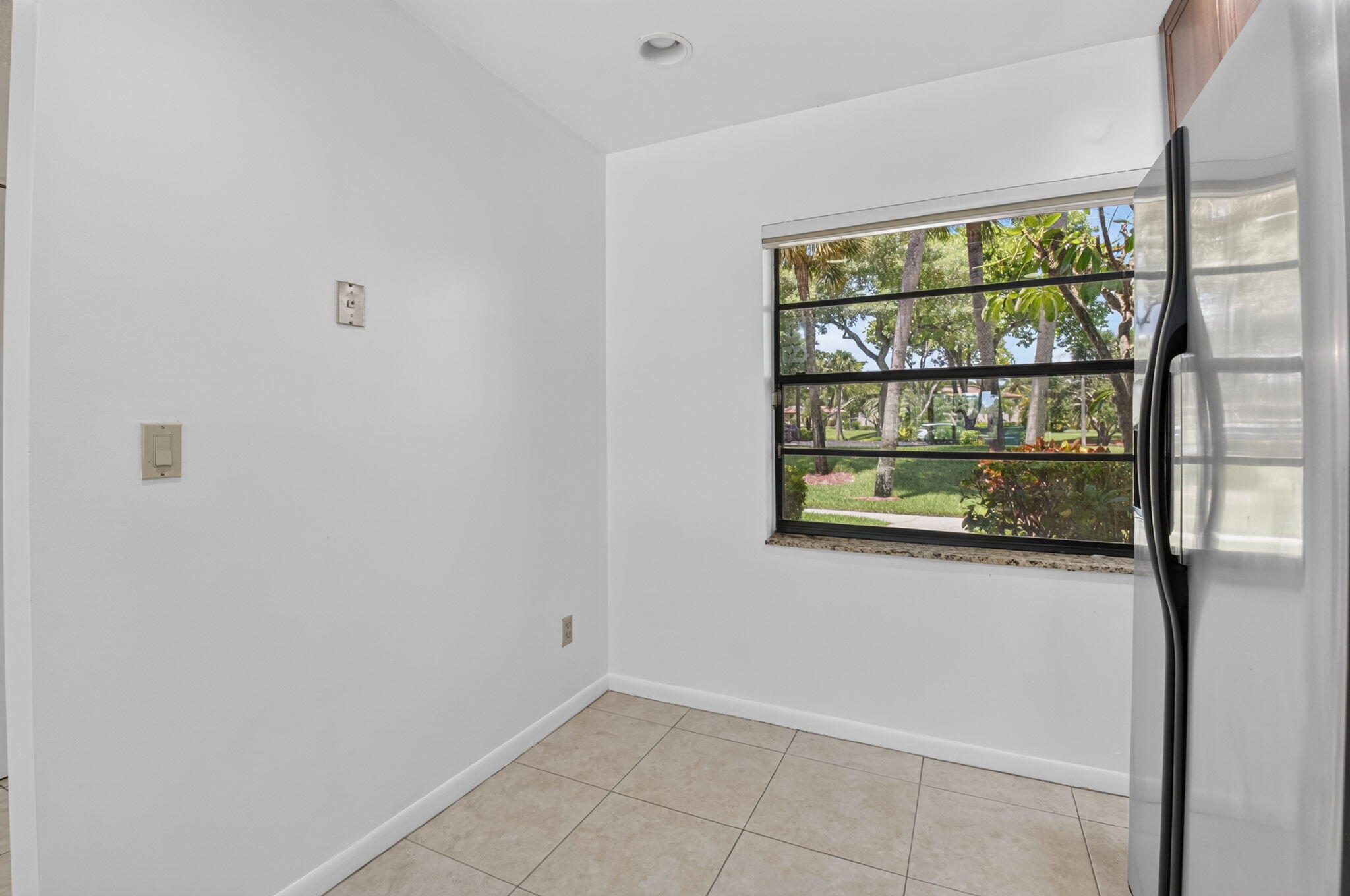 9264 Vista Del Lago, Unit A Boca Raton, FL 33428 - Photo 8 of 48 Kitchen