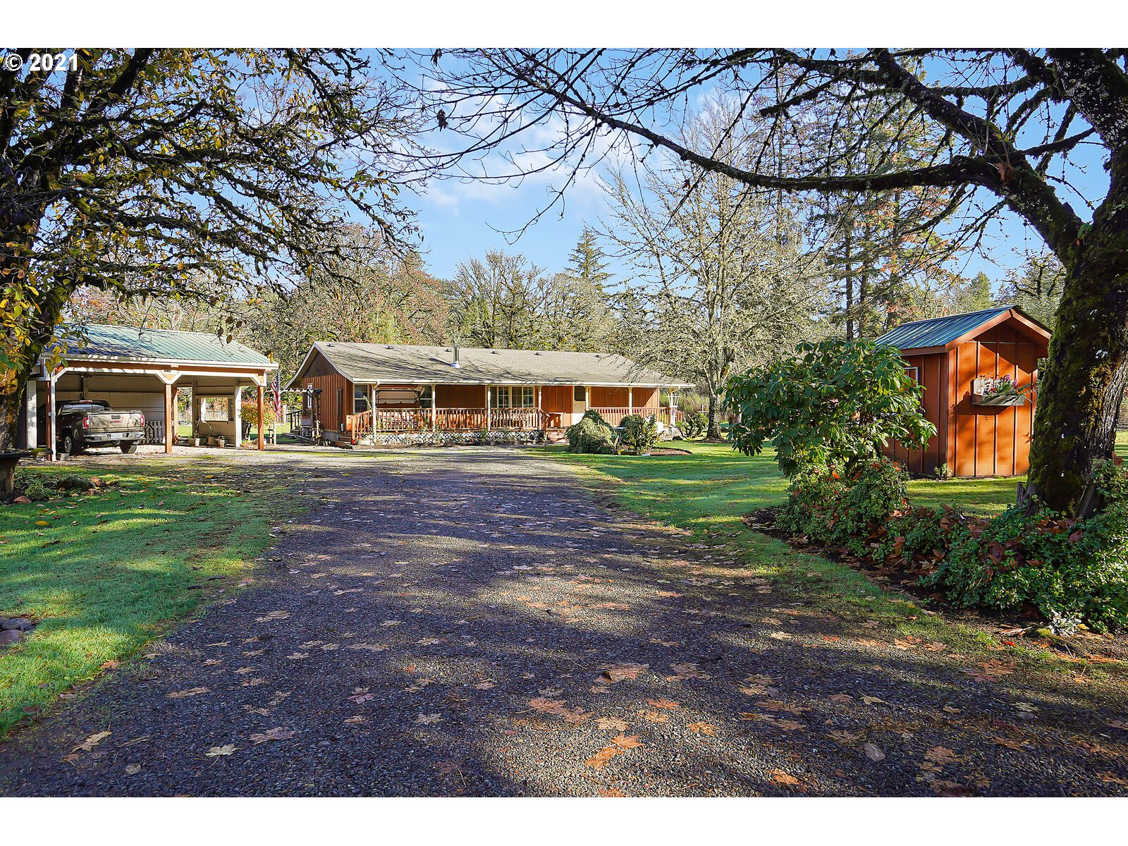 1725 Main Street Lyons, OR 97358 - Photo 4 of 32 a backyard of a house with lots of green space