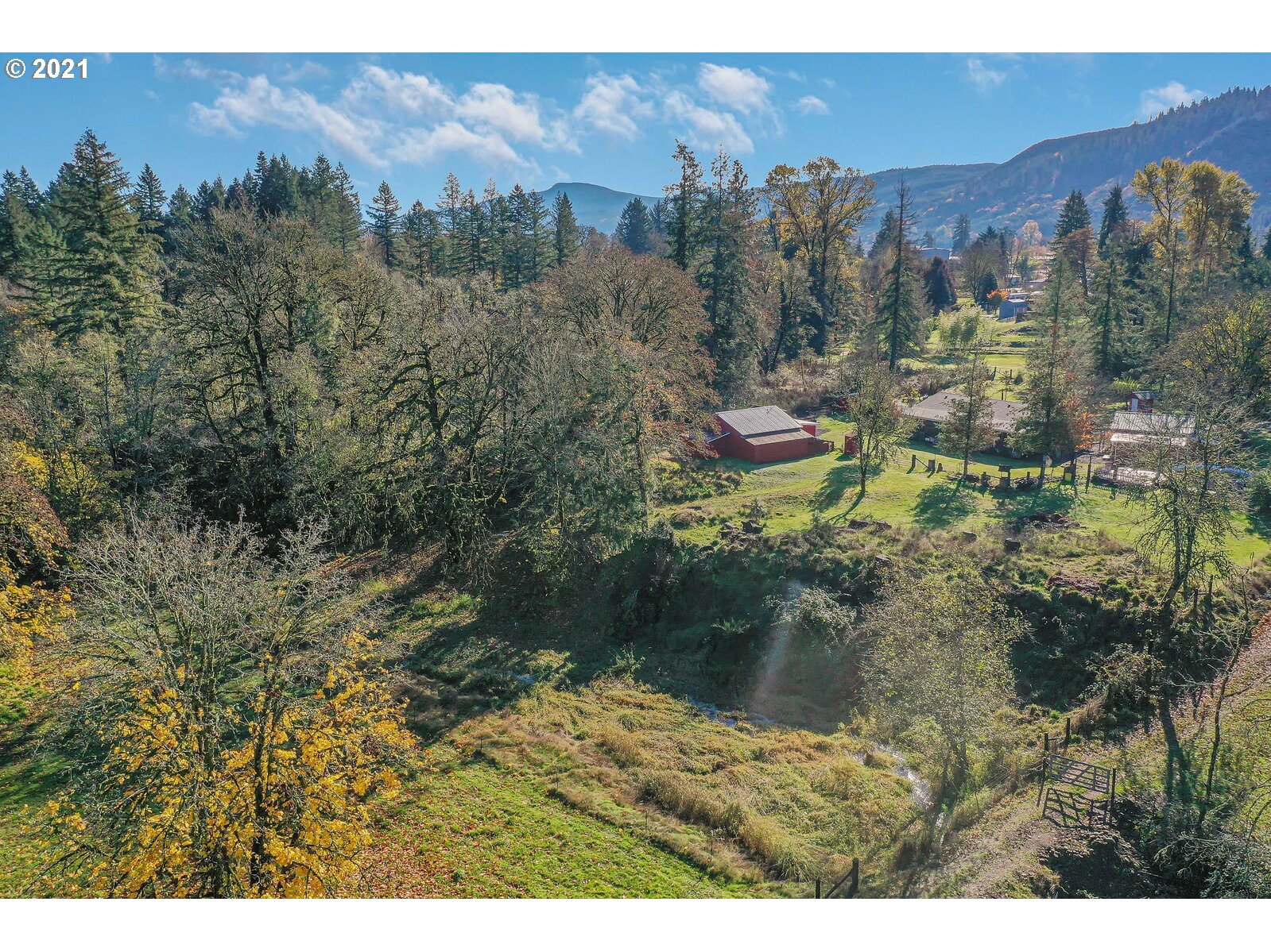 1725 Main Street Lyons, OR 97358 - Photo 31 of 32 a view of outdoor space and city view