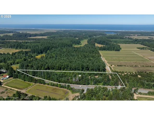 $299,900 | 45746 Oregon Coast Highway, Bandon, OR 97411