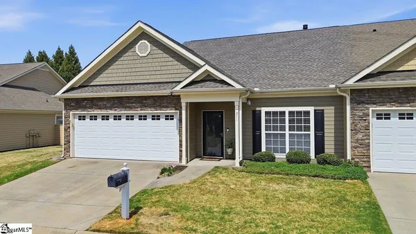 $359,900 | 211 Louisville Drive, Greenville, SC 29607