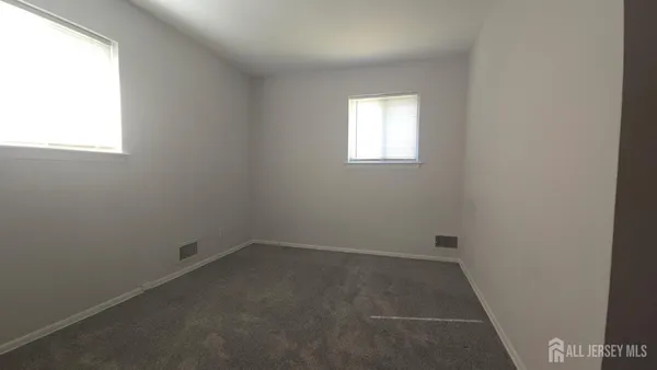 $2,500 | 89 Van Buren Avenue, Unit 2, Metuchen, NJ 08840