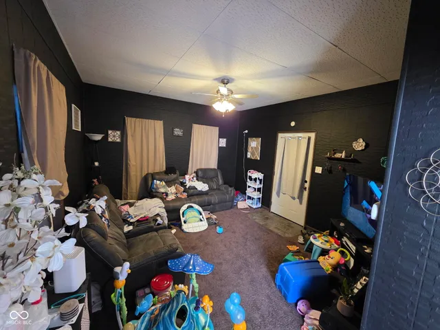 $128,500 | 421 West 5th Street, Rushville, IN 46173