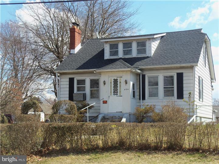 834 Newportville Road Croydon, PA 19021 - Photo 1 of 19 Exterior Front