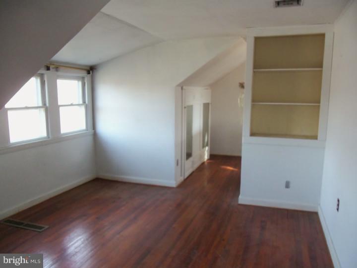 834 Newportville Road Croydon, PA 19021 - Photo 11 of 19 Bedroom 3