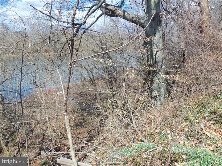 834 Newportville Road Croydon, PA 19021 - Photo 18 of 19 View