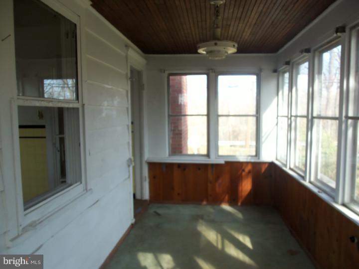 834 Newportville Road Croydon, PA 19021 - Photo 4 of 19 Enclosed Porch