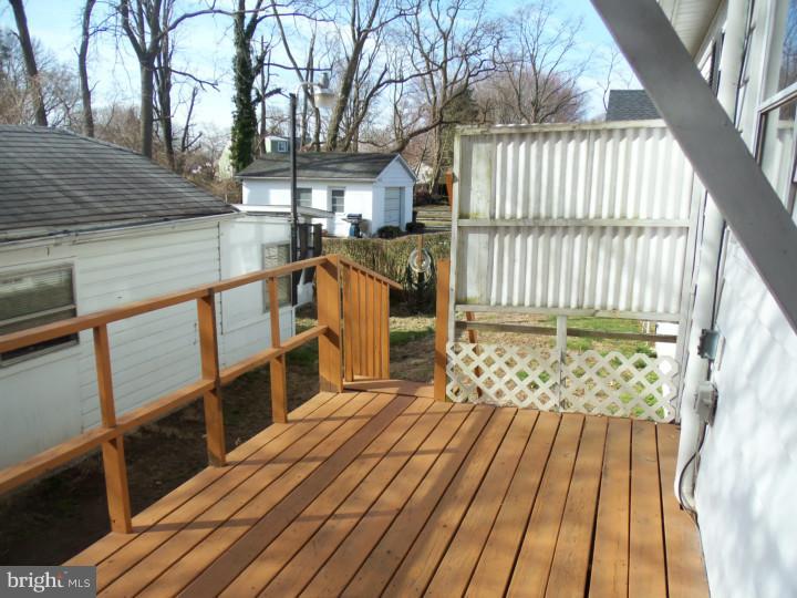 834 Newportville Road Croydon, PA 19021 - Photo 5 of 19 Deck