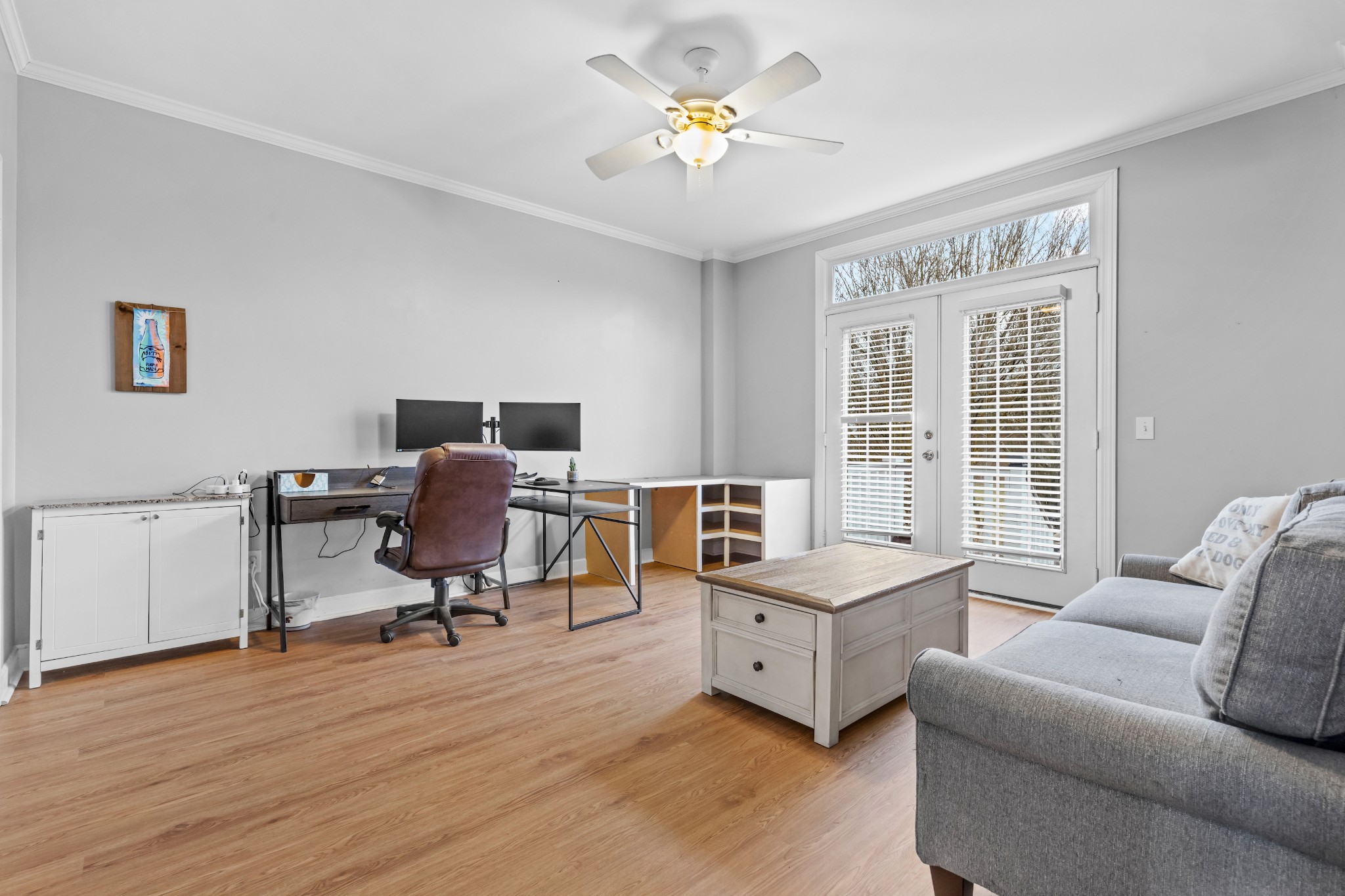 3354 Old Franklin Road Antioch, TN 37013 - Photo 21 of 46 a view of a livingroom with workspace and a window