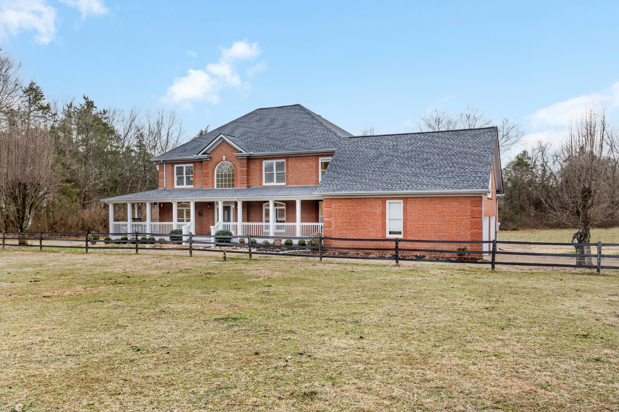 3354 Old Franklin Road Antioch, TN 37013 - Photo 5 of 46 a front view of a house with swimming pool