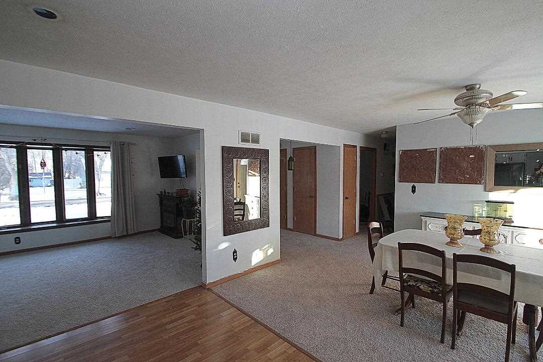 2911 Karr Road Belvidere, IL 61008 - Photo 8 of 19 a workspace with furniture and window