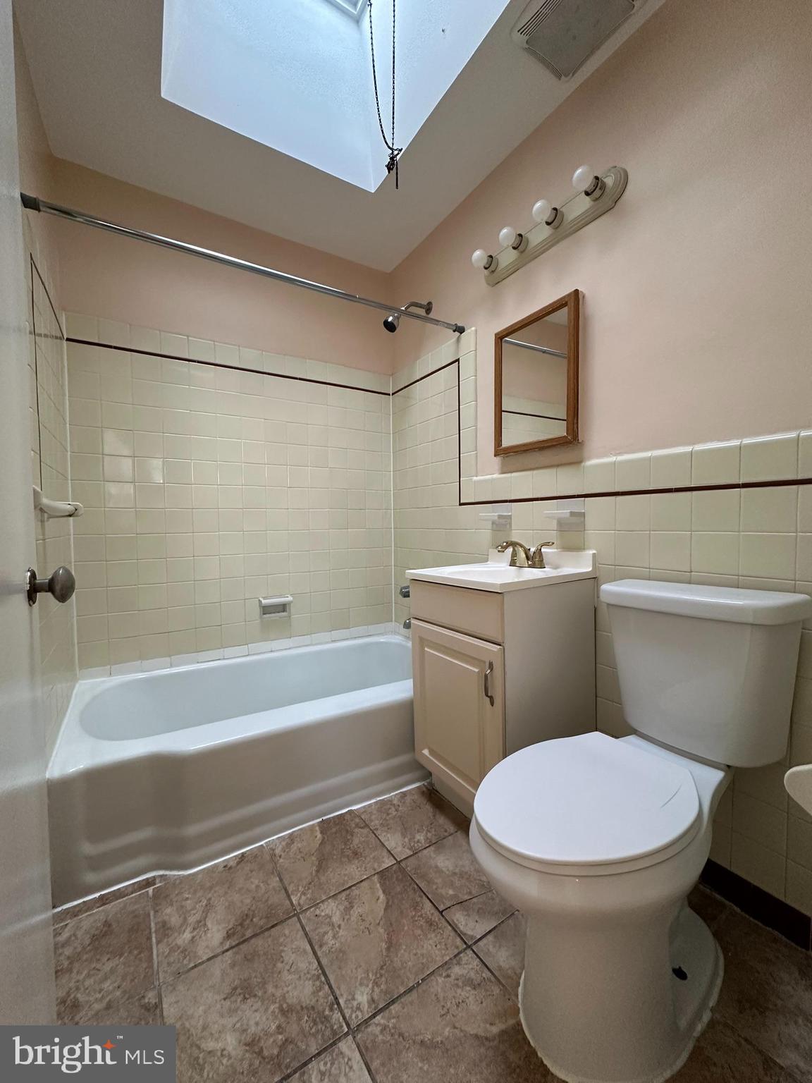 517 East Tabor Road, Unit 2 Philadelphia, PA 19120 - Photo 20 of 23 a bathroom with a toilet a sink and bathtub
