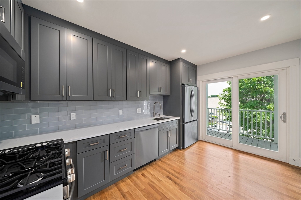 32 Gibson Street, Unit 3 Boston, MA 02122 - Photo 5 of 29 Gallery Image 5