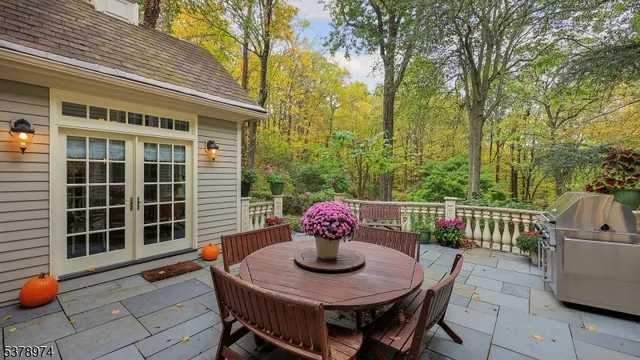 $3,199,000 | 23 Charlotte Hill Drive, Bernardsville, NJ 07924