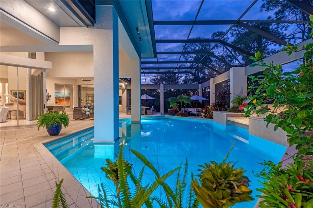 2701 Buckthorn Way Naples, FL 34105 - Photo 27 of 48 a view of an interior of the house
