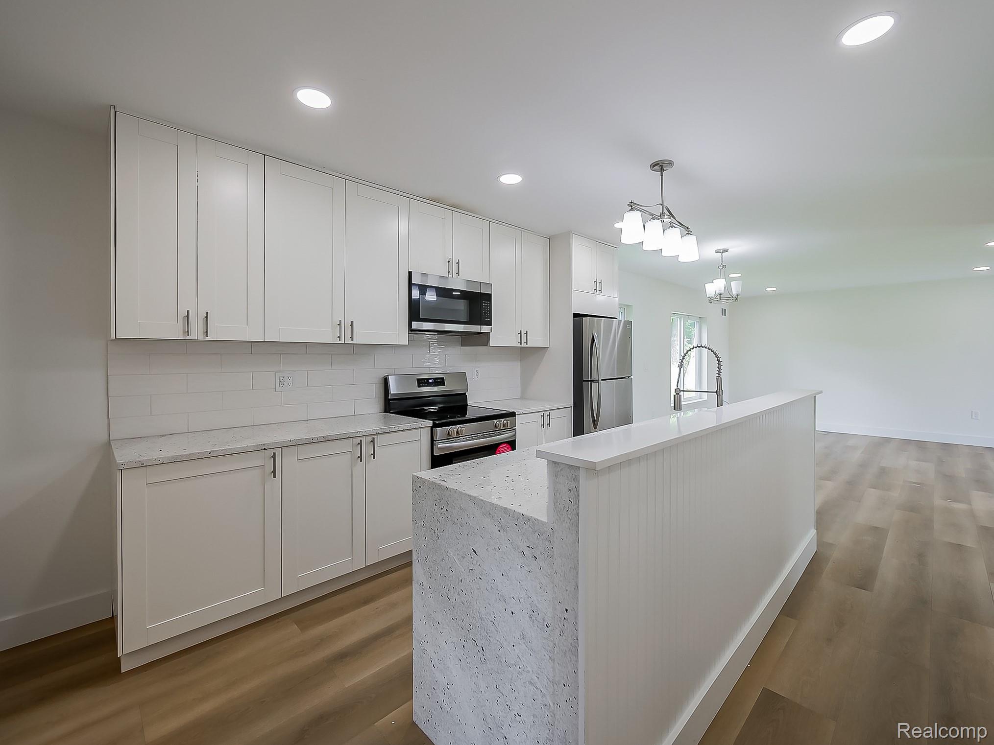 23317 Middlebelt Road Farmington, MI 48336 - Photo 18 of 50 Middlebelt-11.JPG