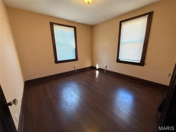 $160,000 | 8312 Carl Avenue, Jennings, MO 63136