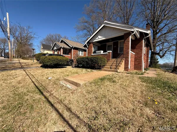 $160,000 | 8312 Carl Avenue, Jennings, MO 63136