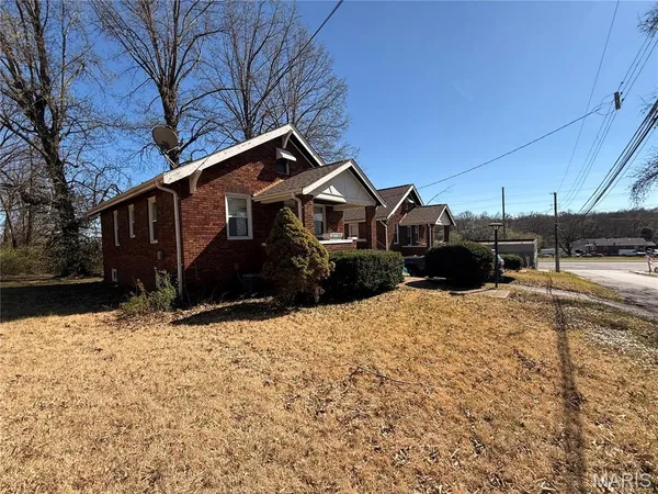 $160,000 | 8312 Carl Avenue, Jennings, MO 63136