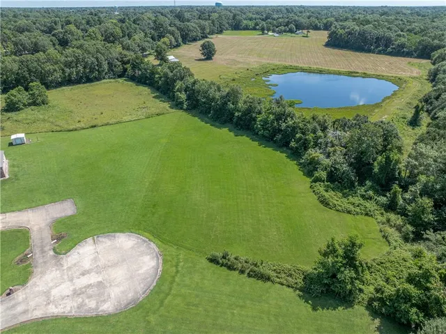 $51,800 | Lot 19-20 Live Oak Boulevard, Marksville, LA 71351