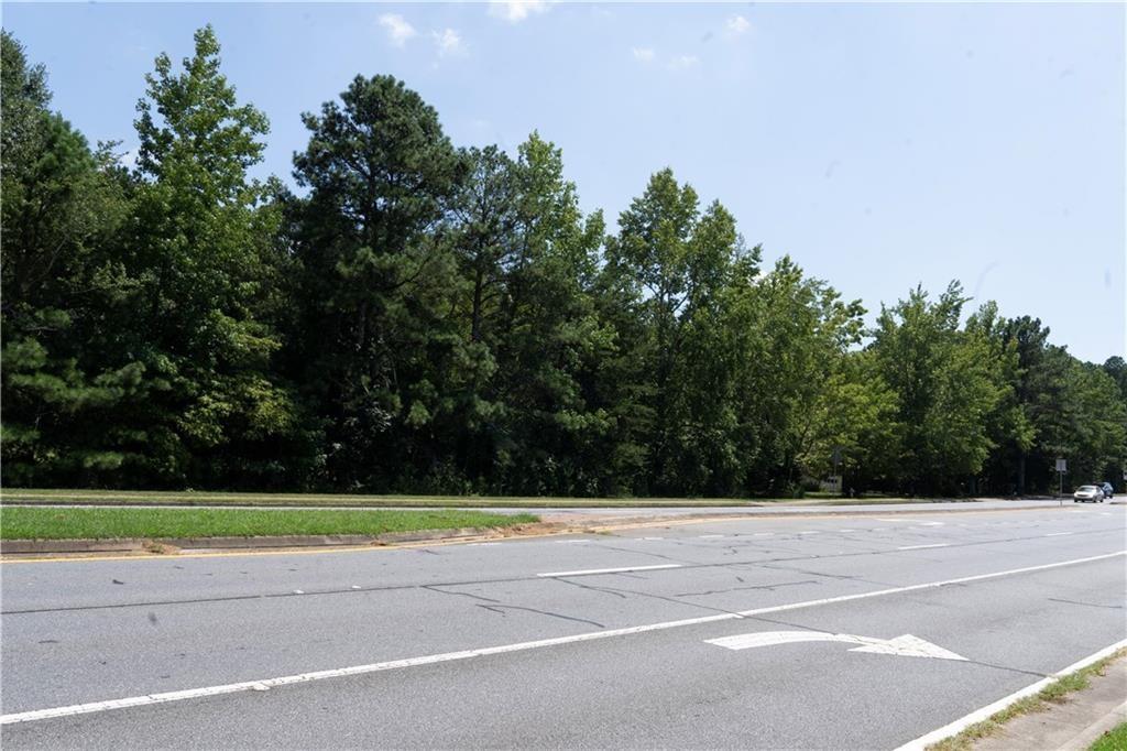 4556 Wade Green Road Northwest Acworth, GA 30102 - Photo 3 of 10 a view of a tennis court