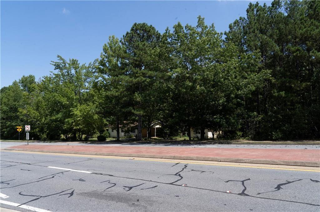 4556 Wade Green Road Northwest Acworth, GA 30102 - Photo 5 of 10 a view of house with yard