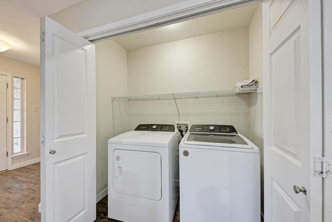 2317 Friarcreek Loop Round Rock, TX 78664 - Photo 29 of 36 a utility room with dryer and washer