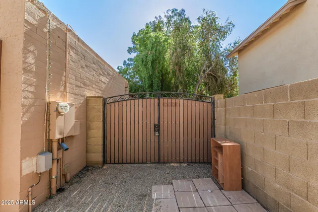 $3,250 | 5109 East Kathleen Road, Scottsdale, AZ 85254